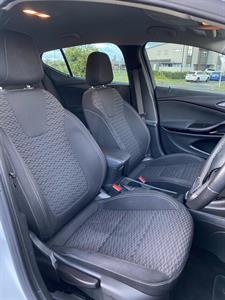 2019 Holden Astra - Thumbnail
