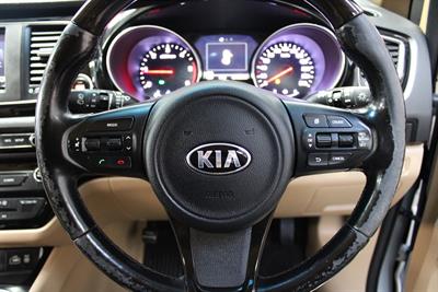 2015 Kia CARNIVAL - Thumbnail