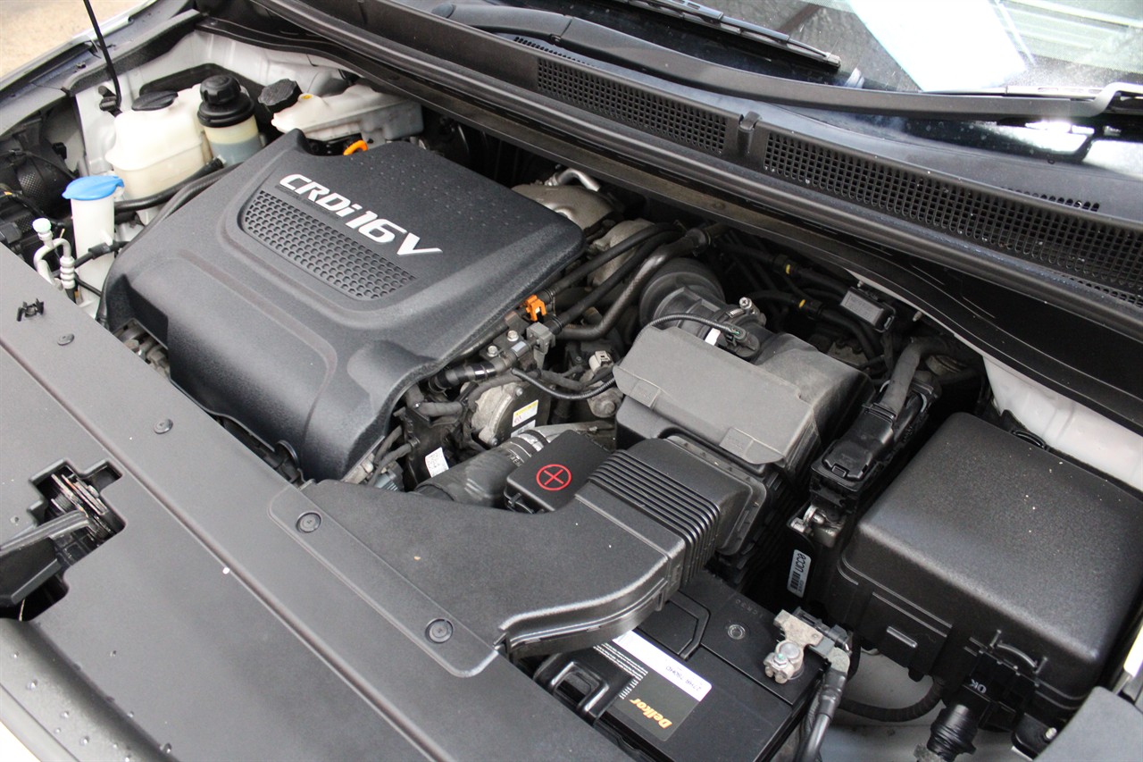 2015 Kia CARNIVAL