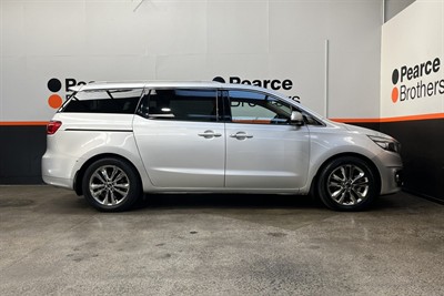 2015 Kia CARNIVAL - Thumbnail