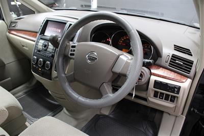 2006 Nissan Presage - Thumbnail