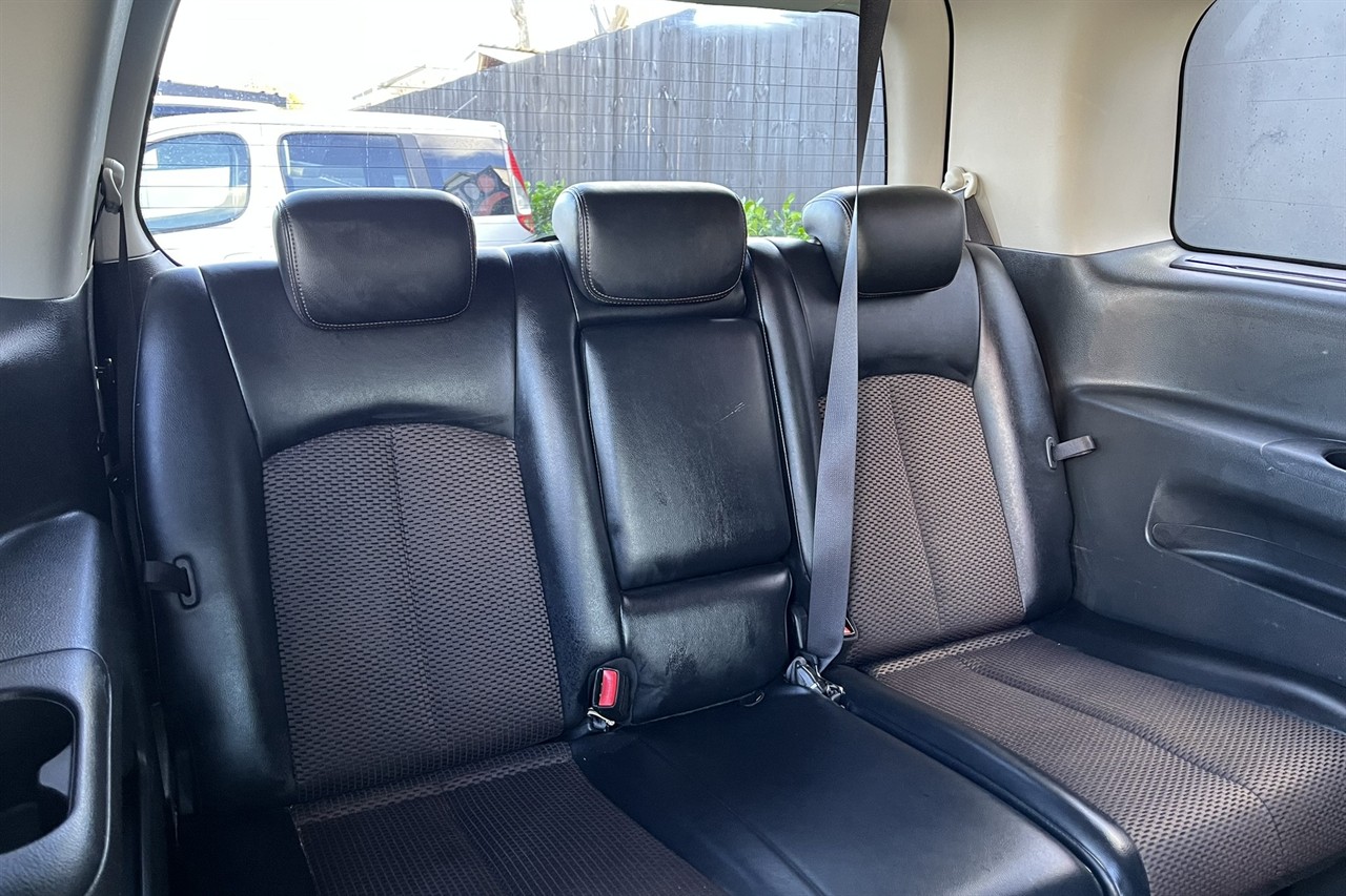 2011 Nissan Elgrand