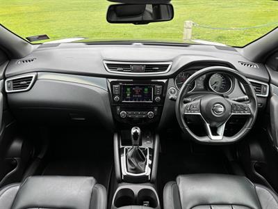 2022 Nissan QASHQAI - Thumbnail