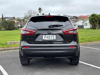 2022 Nissan QASHQAI - Thumbnail