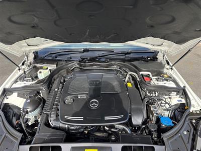 2013 Mercedes-Benz E 350 - Thumbnail