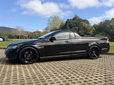 2010 Holden Commodore - Thumbnail