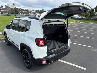 2018 Jeep Renegade - Thumbnail
