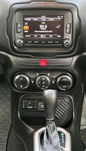 2018 Jeep Renegade - Thumbnail