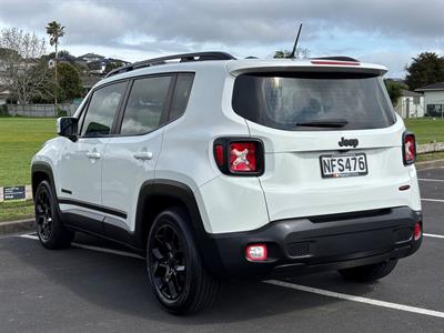 2018 Jeep Renegade - Thumbnail