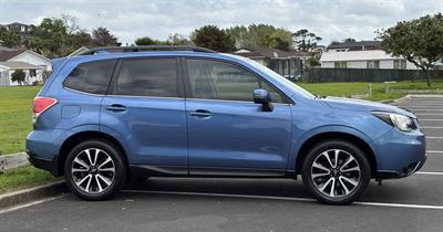 2017 Subaru Forester - Thumbnail