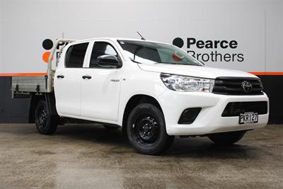 2022 Toyota Hilux - Thumbnail