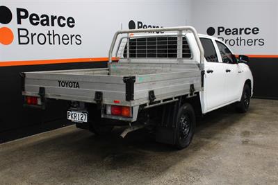 2022 Toyota Hilux - Thumbnail