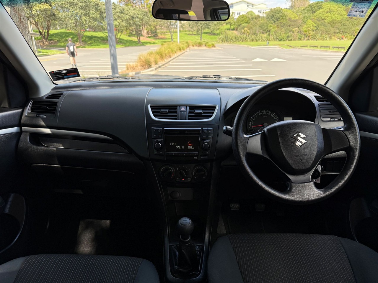 2014 Suzuki Swift