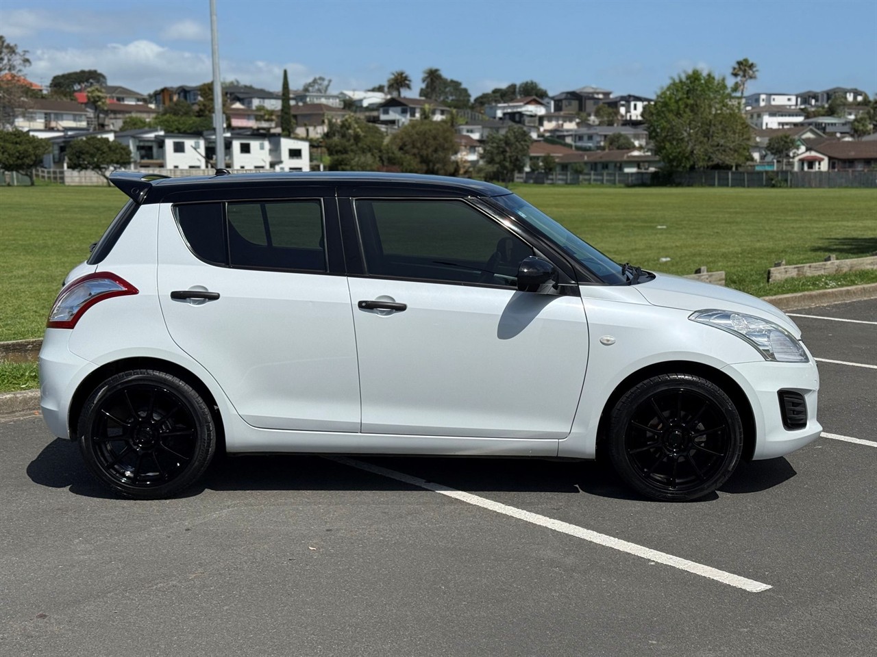 2014 Suzuki Swift