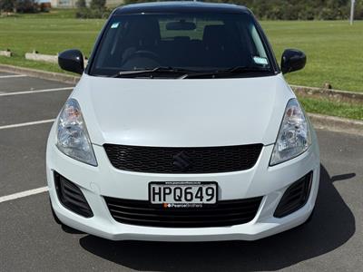 2014 Suzuki Swift - Thumbnail