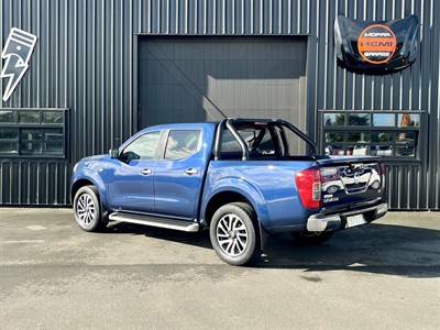 2016 Nissan Navara - Thumbnail