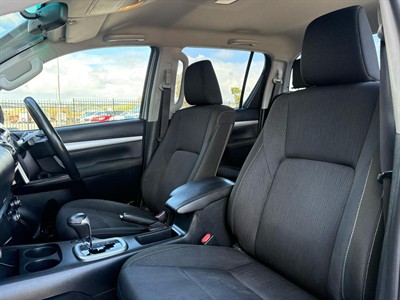 2019 Toyota Hilux - Thumbnail