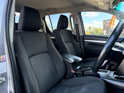 2019 Toyota Hilux - Thumbnail