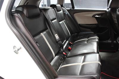 2013 Holden Commodore - Thumbnail