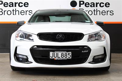 2016 Holden Commodore - Thumbnail