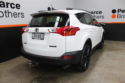 2015 Toyota RAV4 - Thumbnail