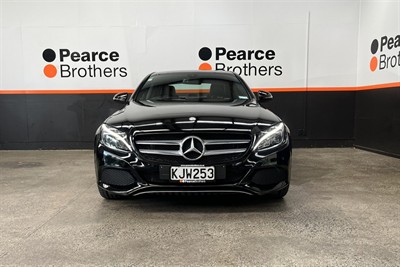 2017 Mercedes-Benz C-Class - Thumbnail