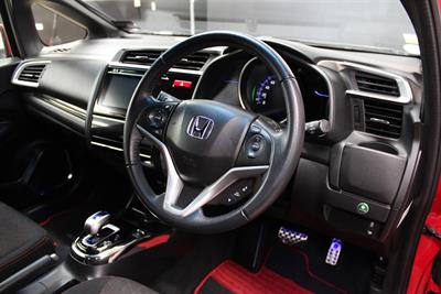 2014 Honda FIT - Thumbnail