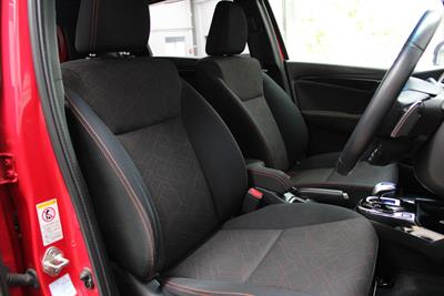 2014 Honda FIT - Thumbnail