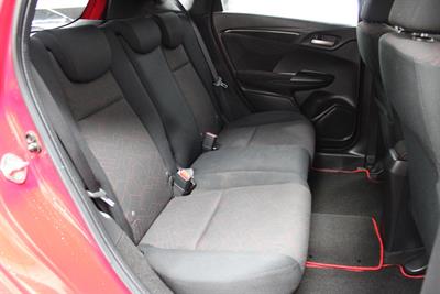 2014 Honda FIT - Thumbnail