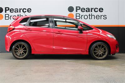 2014 Honda FIT - Thumbnail