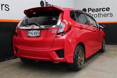 2014 Honda FIT - Thumbnail