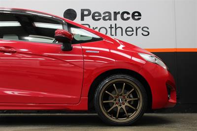 2014 Honda FIT - Thumbnail