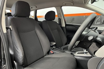 2013 Nissan Pulsar - Thumbnail
