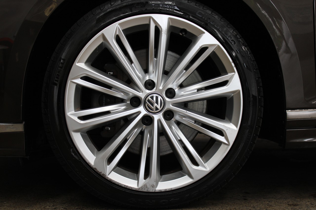 2015 Volkswagen Passat