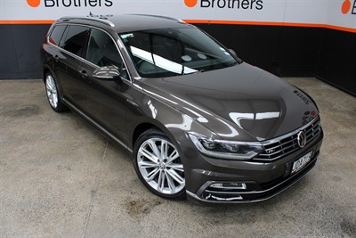 2015 Volkswagen Passat - Thumbnail