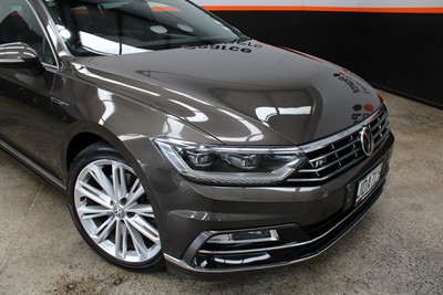 2015 Volkswagen Passat - Thumbnail