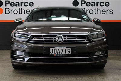 2015 Volkswagen Passat - Thumbnail