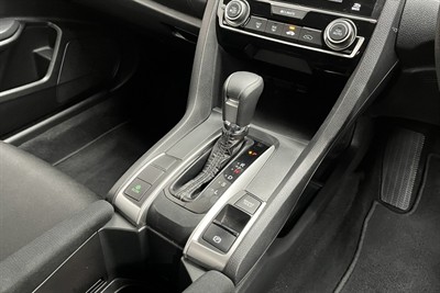 2017 Honda Civic - Thumbnail