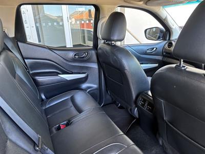 2018 Nissan Navara - Thumbnail