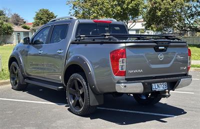 2018 Nissan Navara - Thumbnail