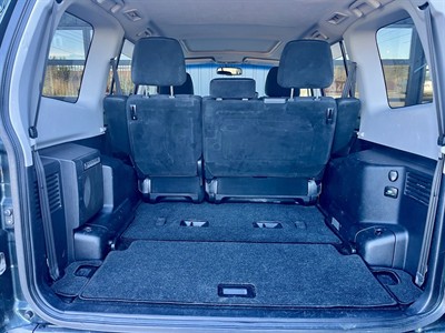 2006 Mitsubishi Pajero - Thumbnail