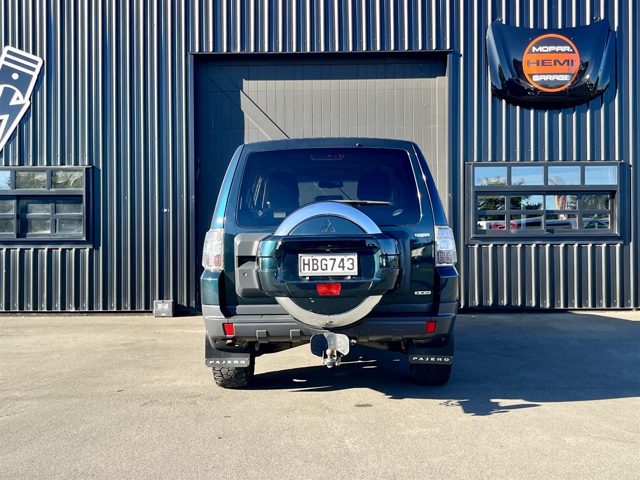 2006 Mitsubishi Pajero