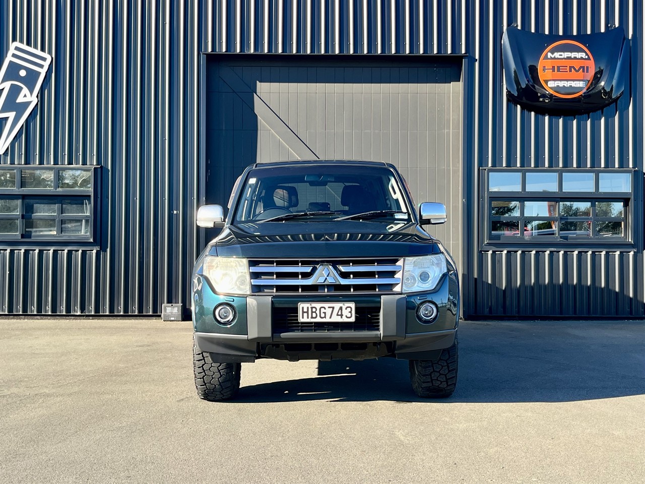 2006 Mitsubishi Pajero