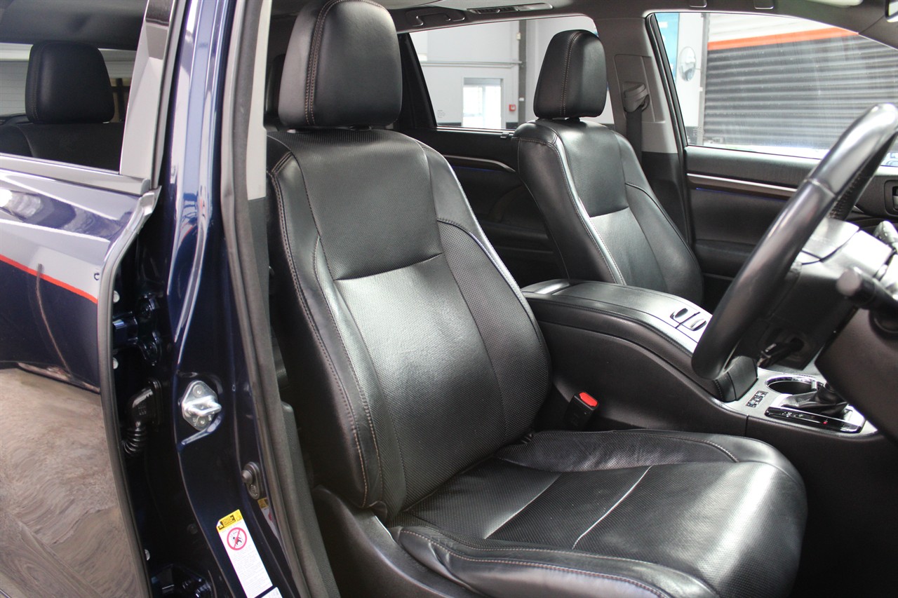 2016 Toyota HIGHLANDER