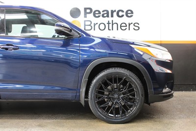 2016 Toyota HIGHLANDER - Thumbnail