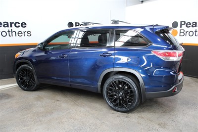 2016 Toyota HIGHLANDER - Thumbnail