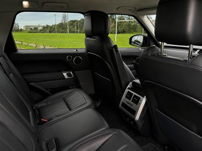 2018 Land Rover Range Rover Sport - Thumbnail