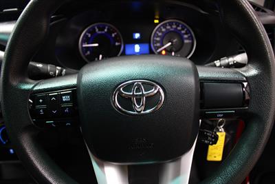 2018 Toyota Hilux - Thumbnail