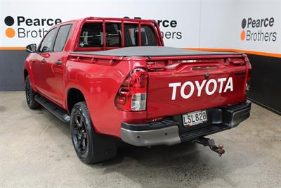 2018 Toyota Hilux - Thumbnail
