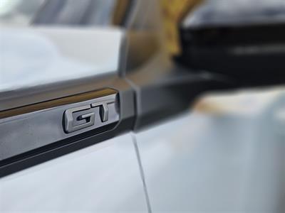 2024 Peugeot 2008 - Thumbnail